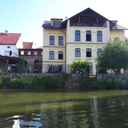 Apartmany Setkova Vila Їндржихув-Градец Екстер'єр фото